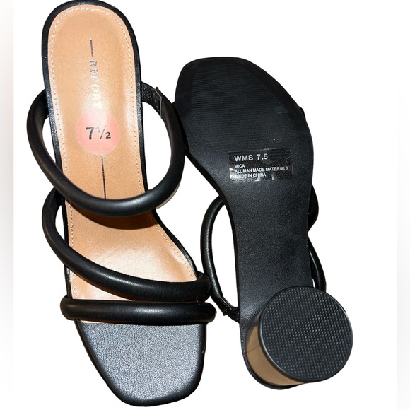 Report Heels 🖤 - Picture 3 of 3